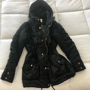 Bebe jacket xs in black in excellent condition